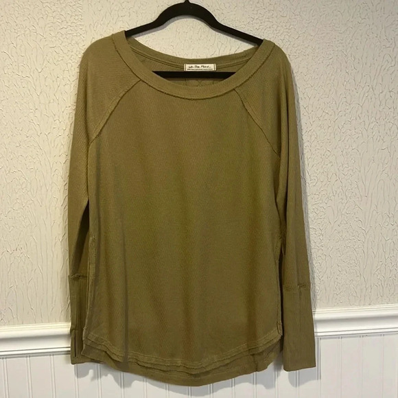 We the Free Snowy Thermal top in Sunstone size XS - Picture 4 of 15